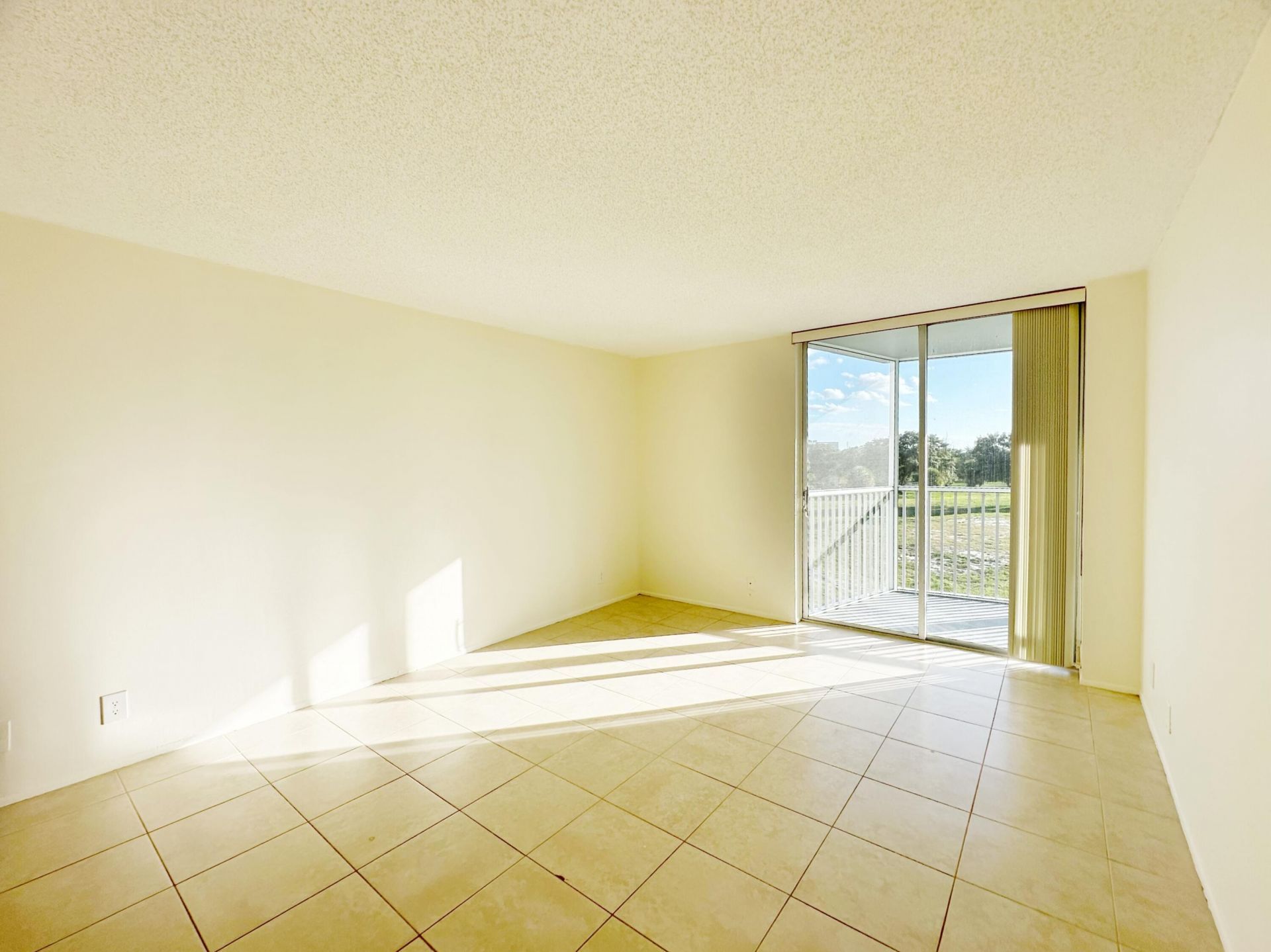 5301 NW 2nd Avenue, Unit 401, Boca Raton, FL 33487 Photo