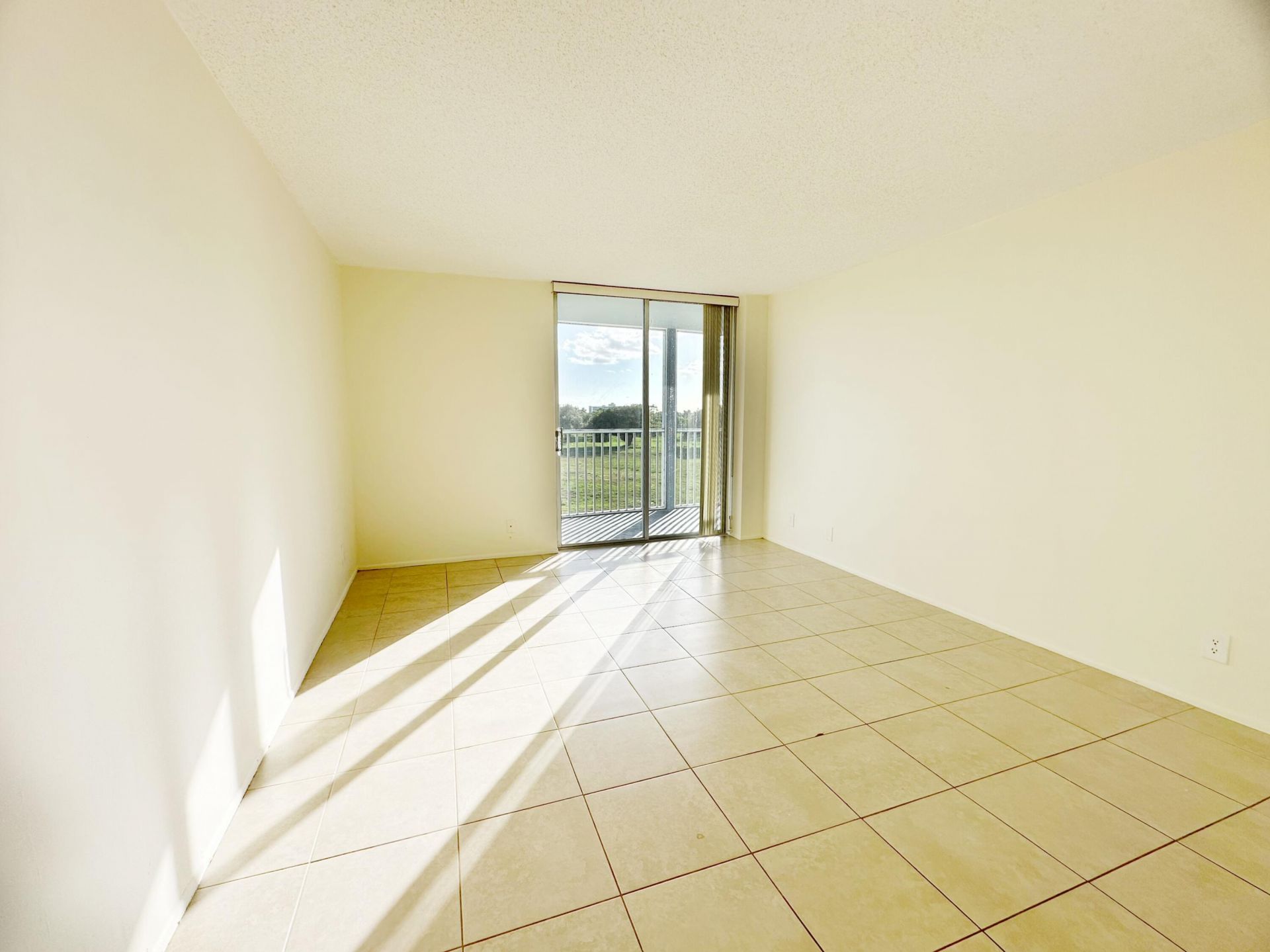 5301 NW 2nd Avenue, Unit 401, Boca Raton, FL 33487 Photo
