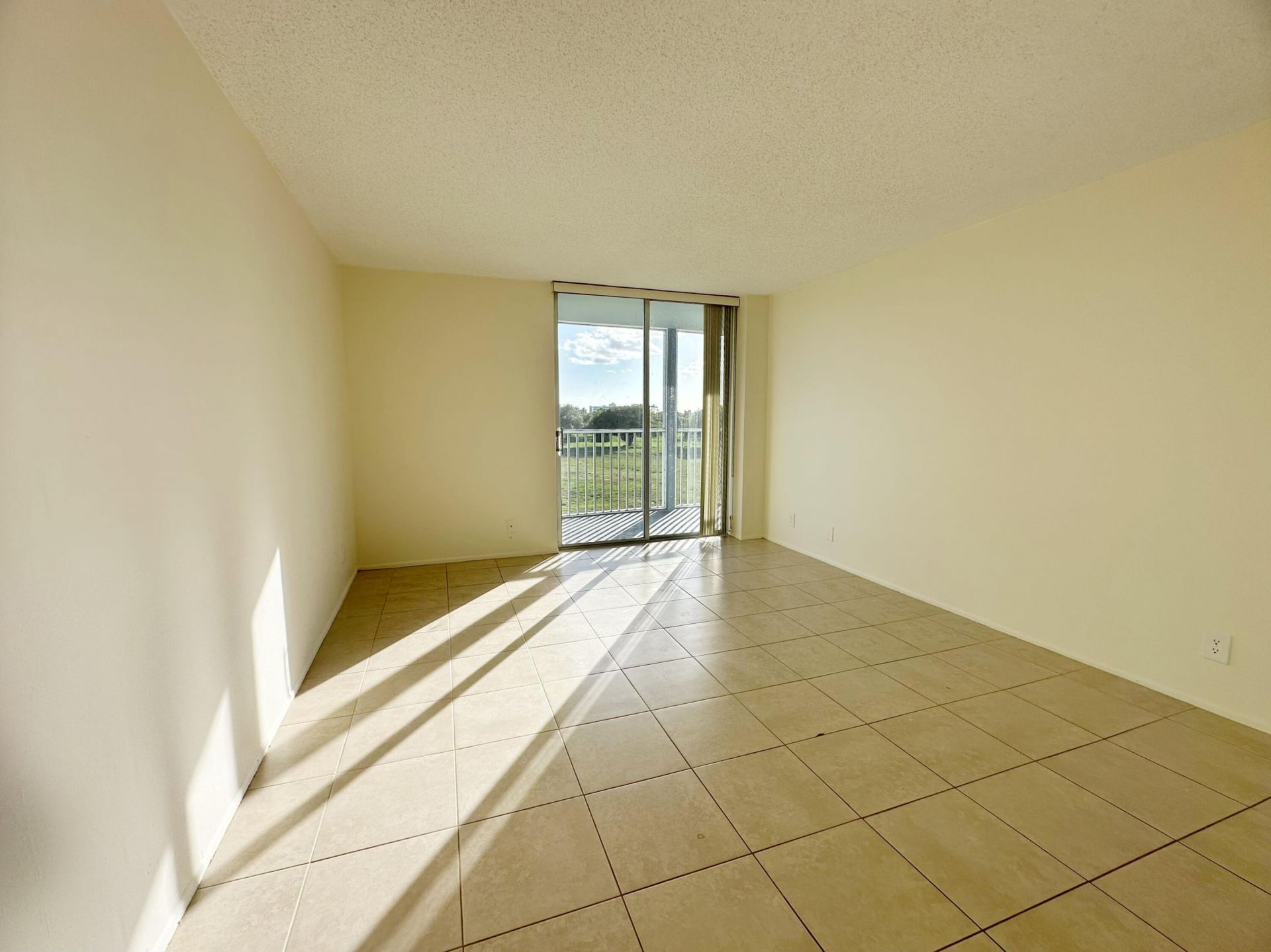 5301 NW 2nd Avenue, Unit 401, Boca Raton, FL 33487 Photo