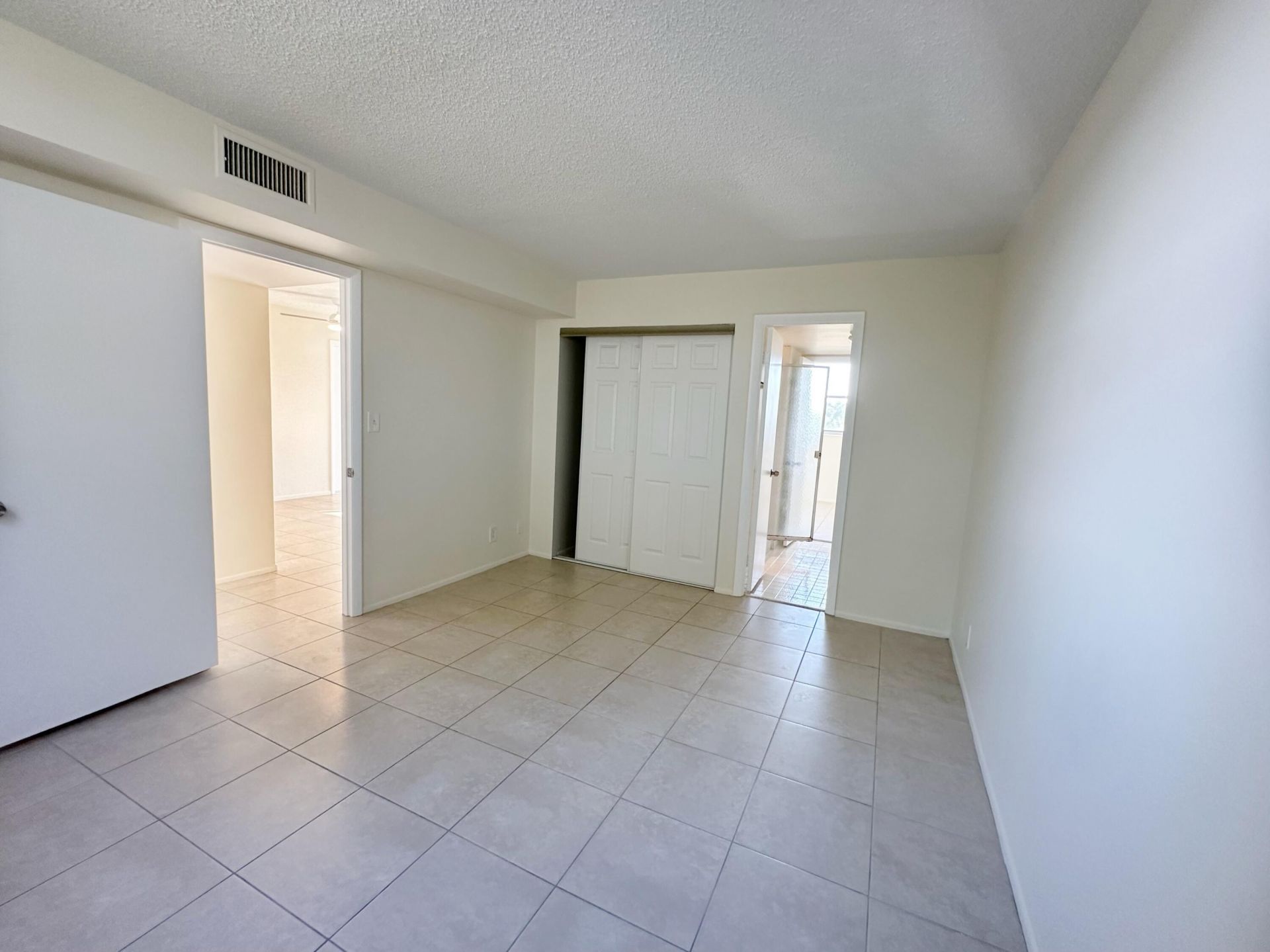 5301 NW 2nd Avenue, Unit 401, Boca Raton, FL 33487 Photo