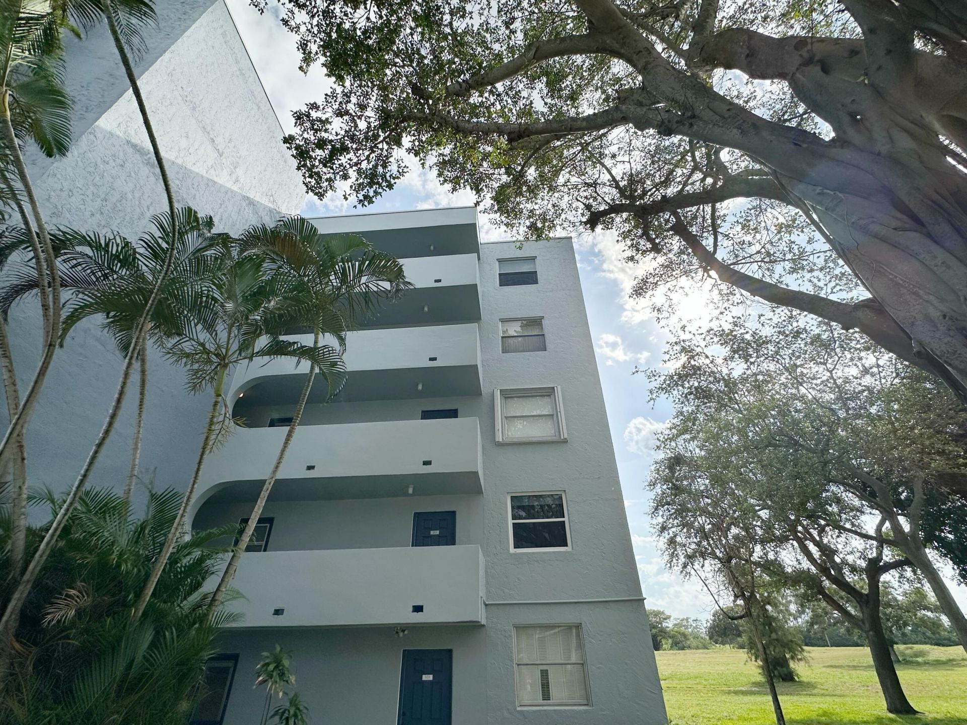 5301 NW 2nd Avenue, Unit 401, Boca Raton, FL 33487 Photo