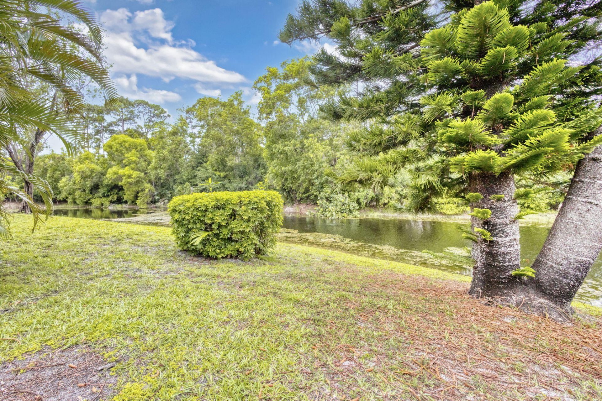 2860 Waters Edge Circle, Greenacres, FL 33413 Photo