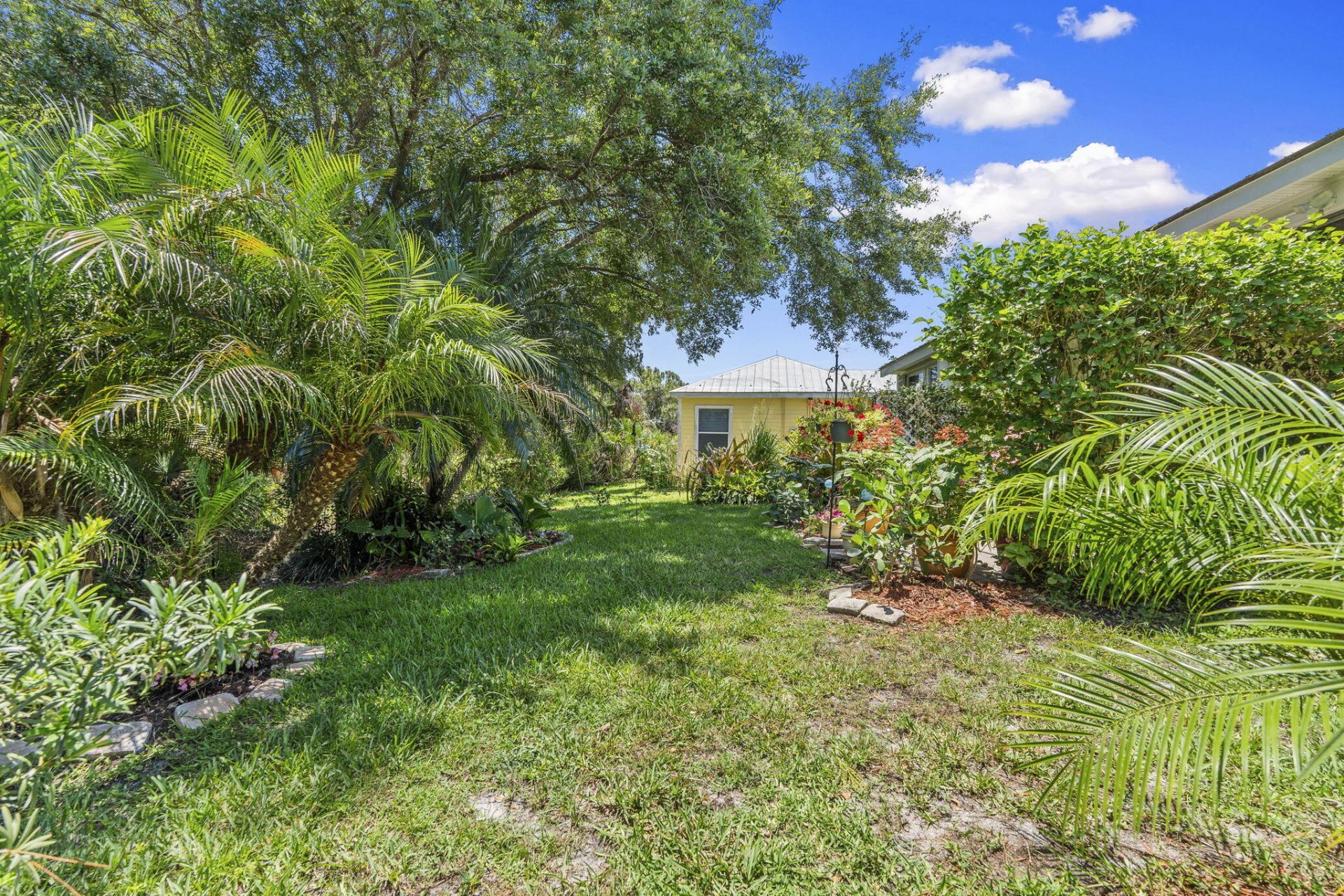 512 NE Canoe Park Circle, Port Saint Lucie, FL 34983 Photo