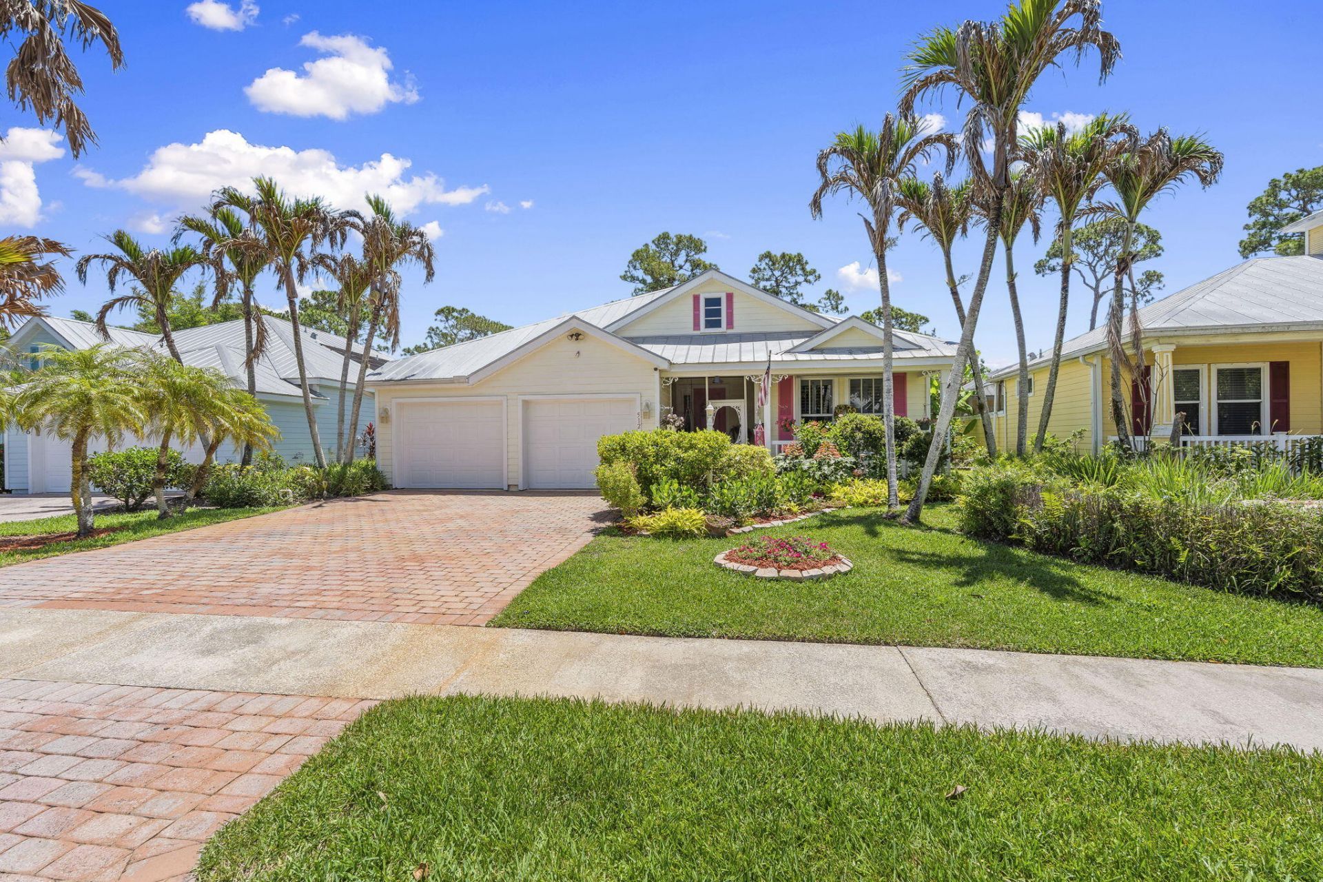 512 NE Canoe Park Circle, Port Saint Lucie, FL 34983 Photo
