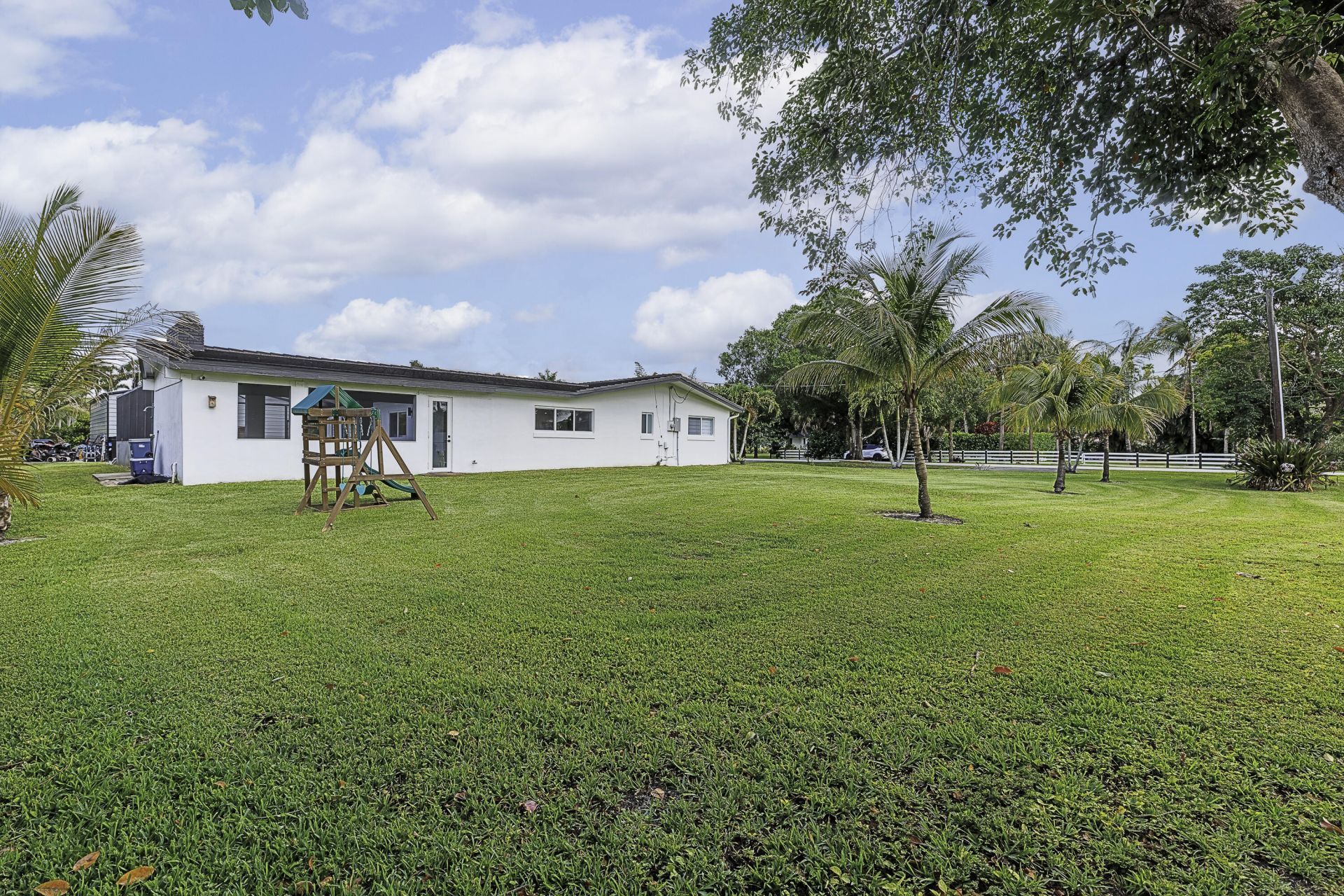 11821 NW 6th Court, Plantation, FL 33325 Photo