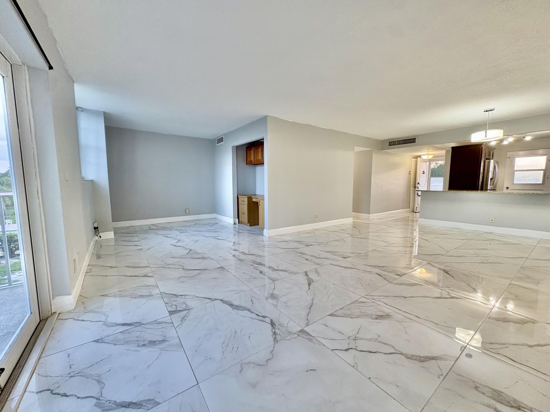5700 NW 2nd Avenue, Unit 311, Boca Raton, FL 33487 Photo