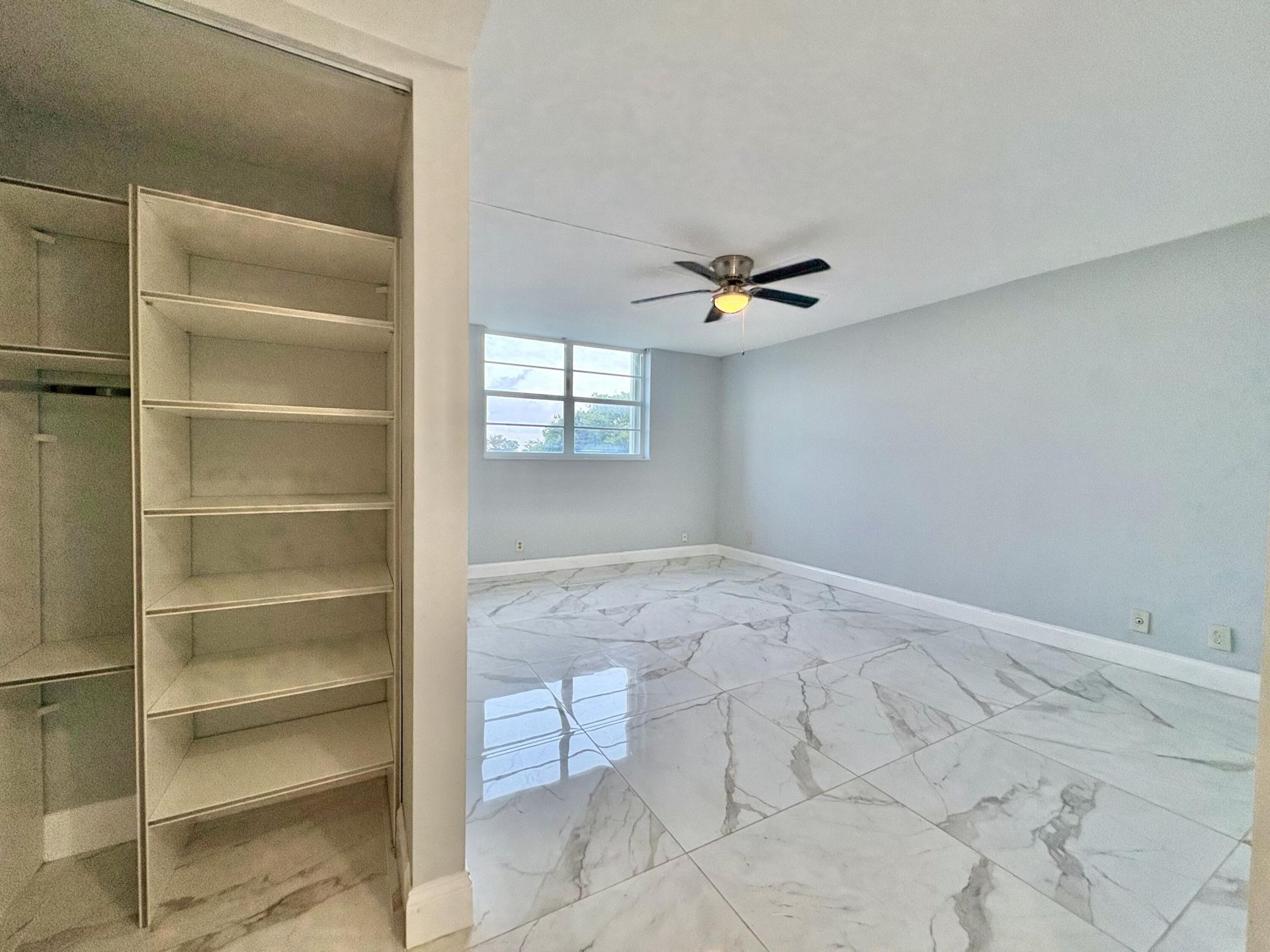5700 NW 2nd Avenue, Unit 311, Boca Raton, FL 33487 Photo
