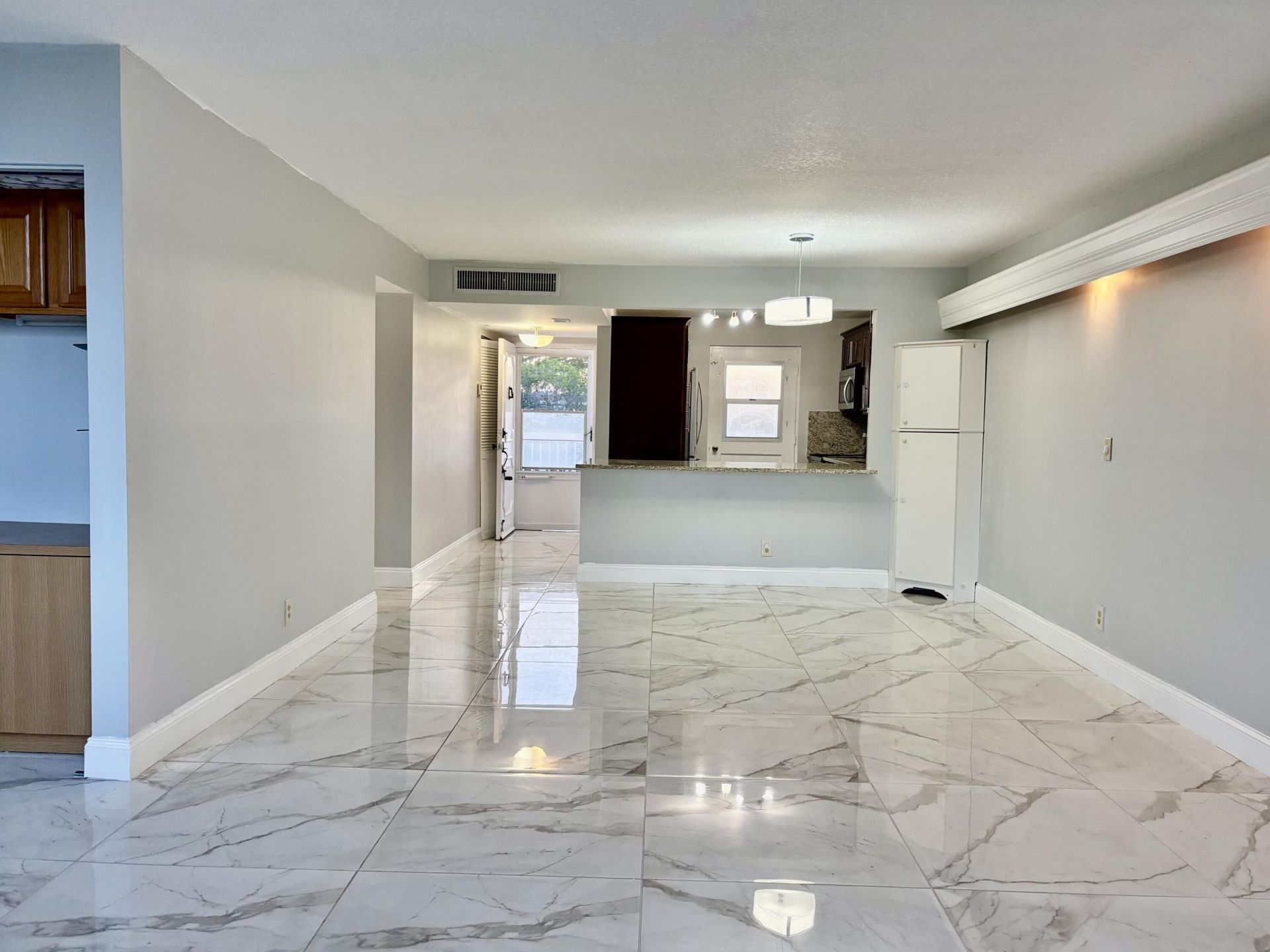 5700 NW 2nd Avenue, Unit 311, Boca Raton, FL 33487 Photo