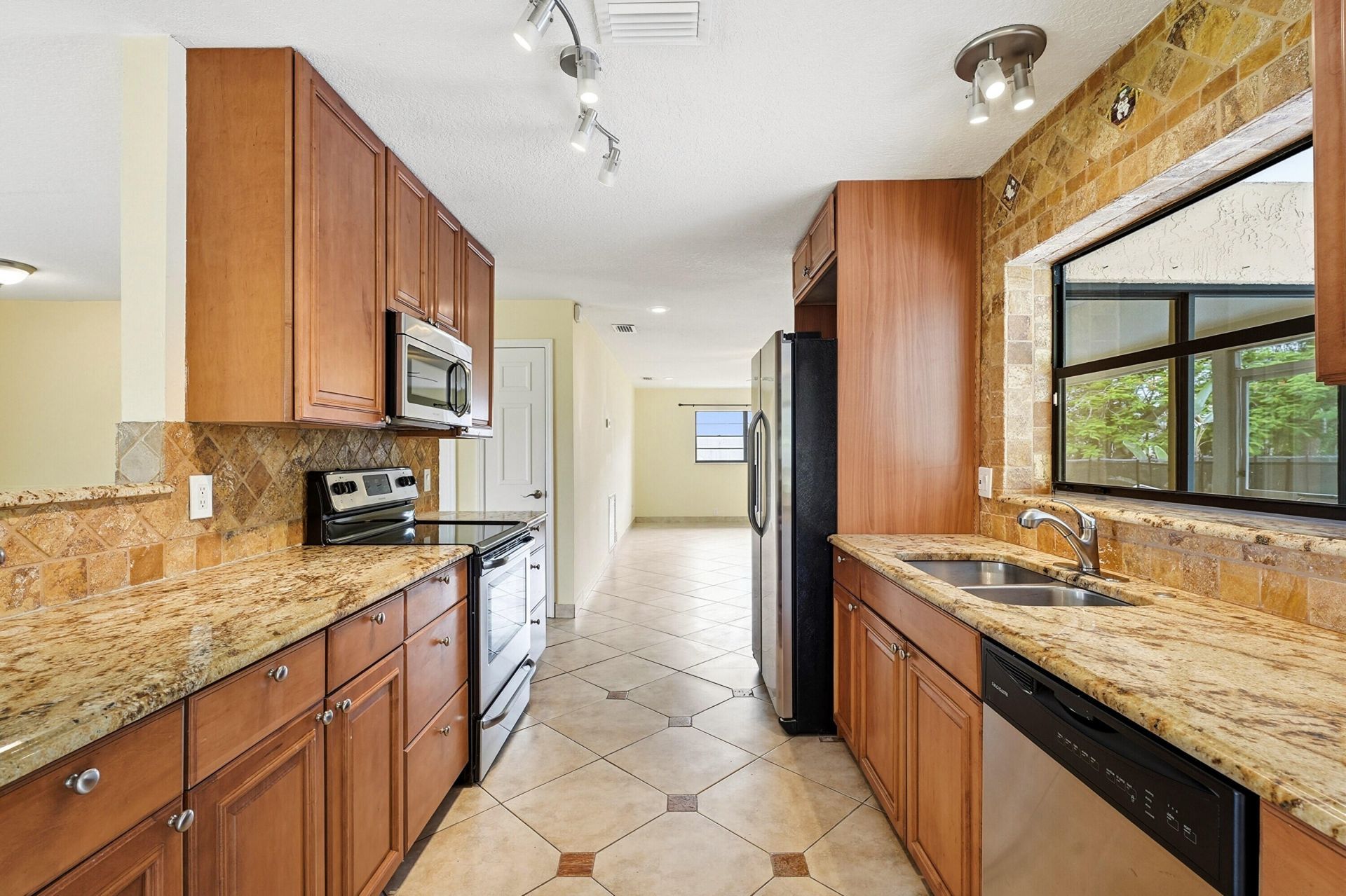 2402 SE Perugia Street, Port Saint Lucie, FL 34952 Photo