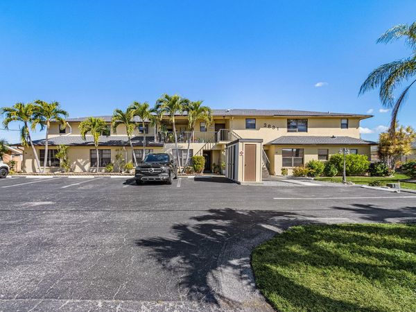 3831 SE 11th Place, Unit 101, Cape Coral, FL 33904