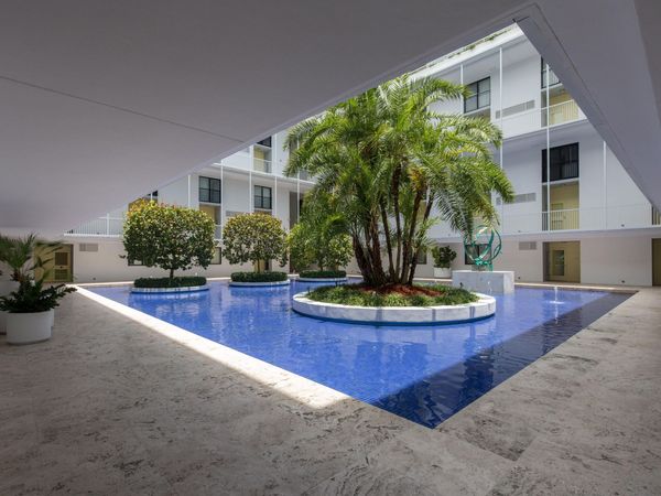 400 S Ocean Boulevard, Unit 216, Palm Beach, FL 33480