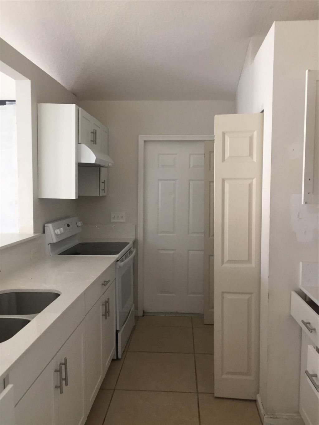 8444 SE Date Street, Hobe Sound, FL 33455 Photo
