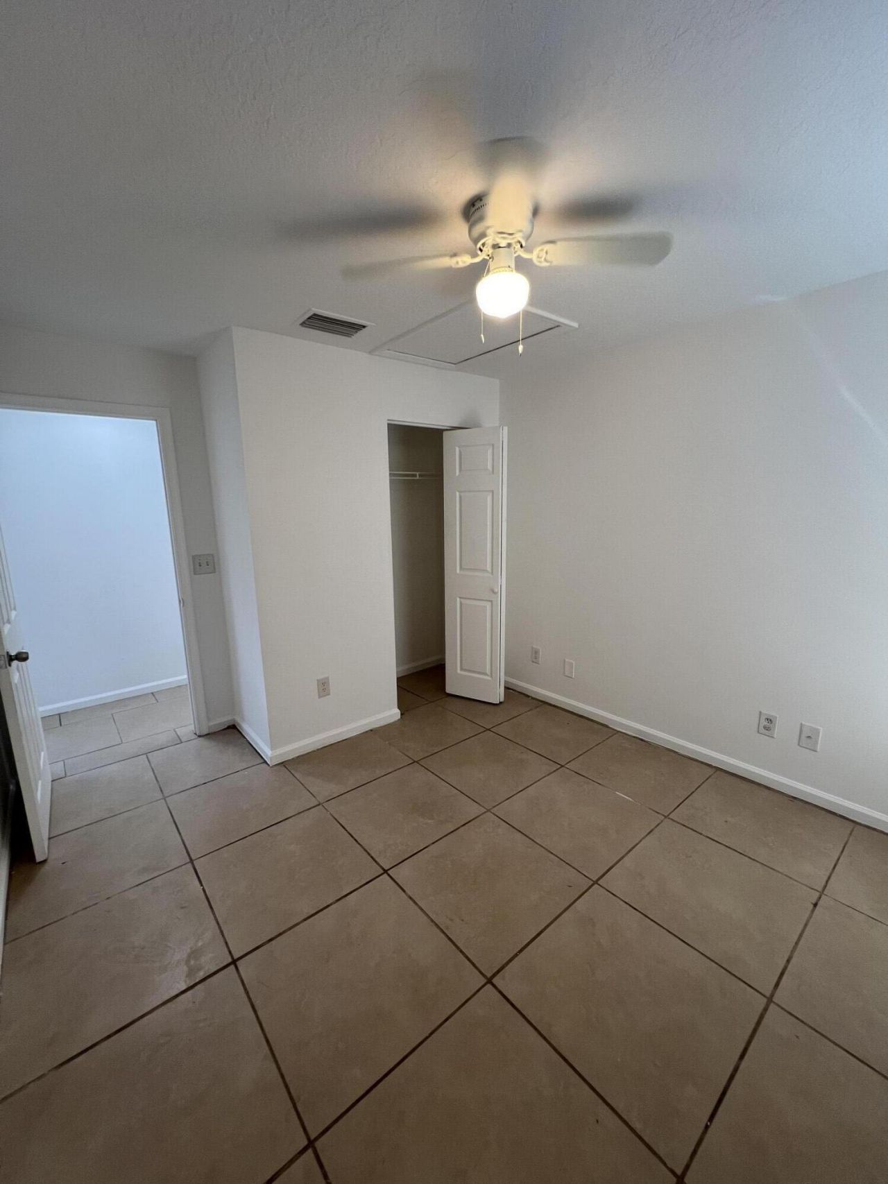 8444 SE Date Street, Hobe Sound, FL 33455 Photo