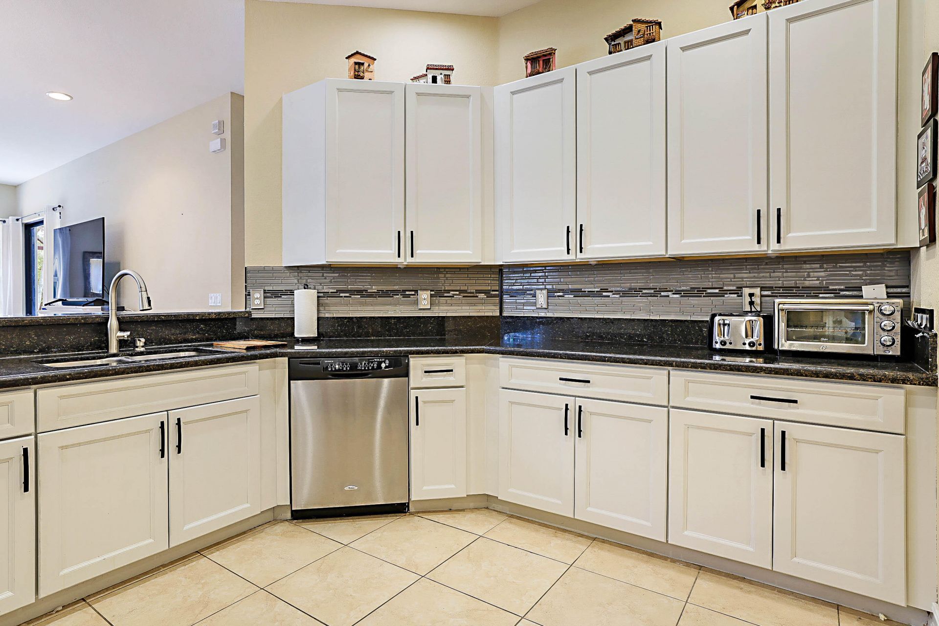 7593 NW 113th Avenue, Parkland, FL 33076 Photo