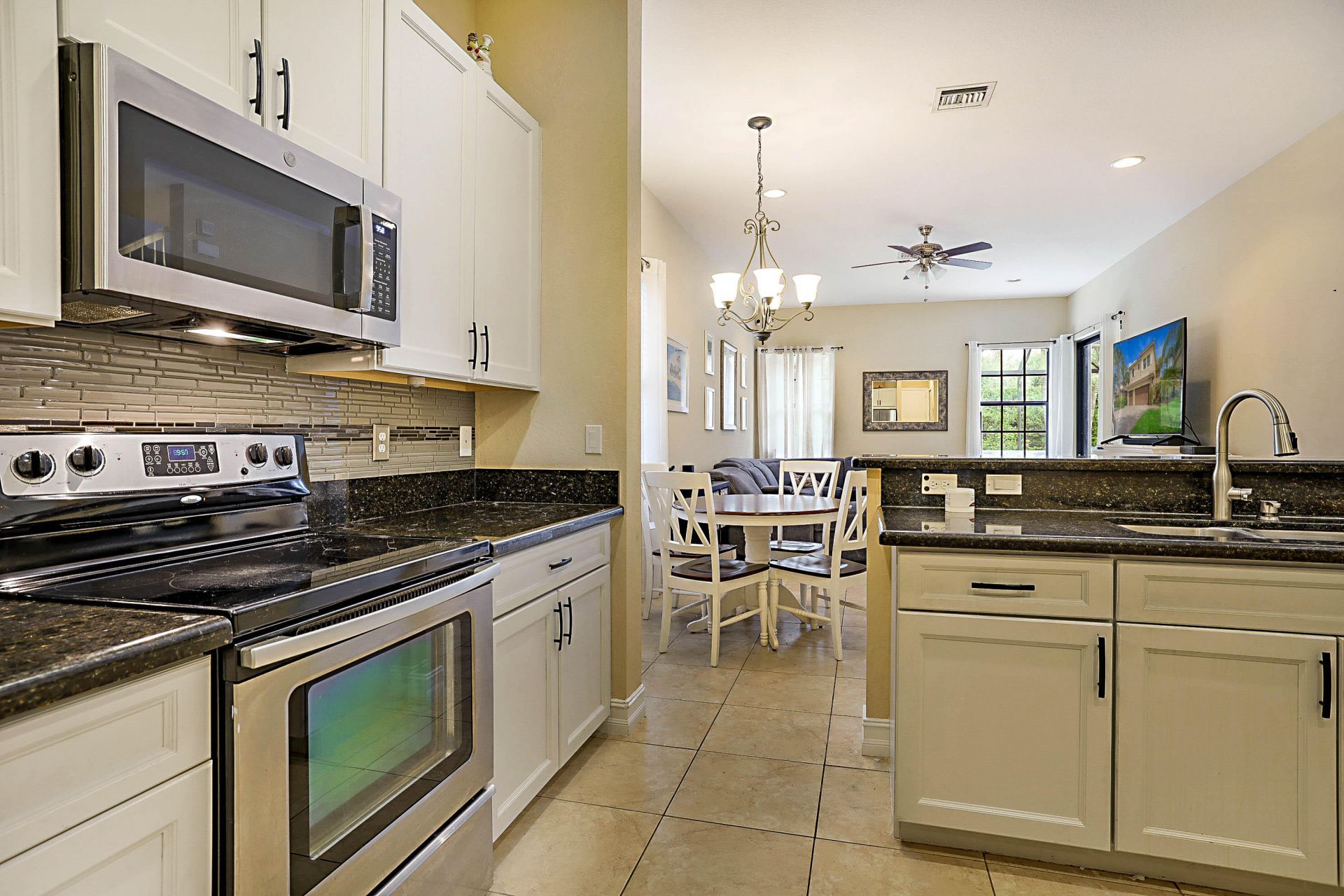 7593 NW 113th Avenue, Parkland, FL 33076 Photo