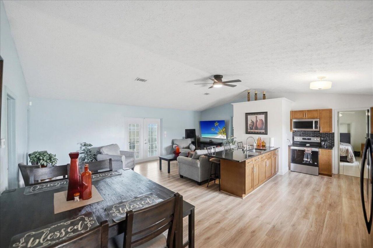 963 SW Bay State Road, Port Saint Lucie, FL 34953 Photo