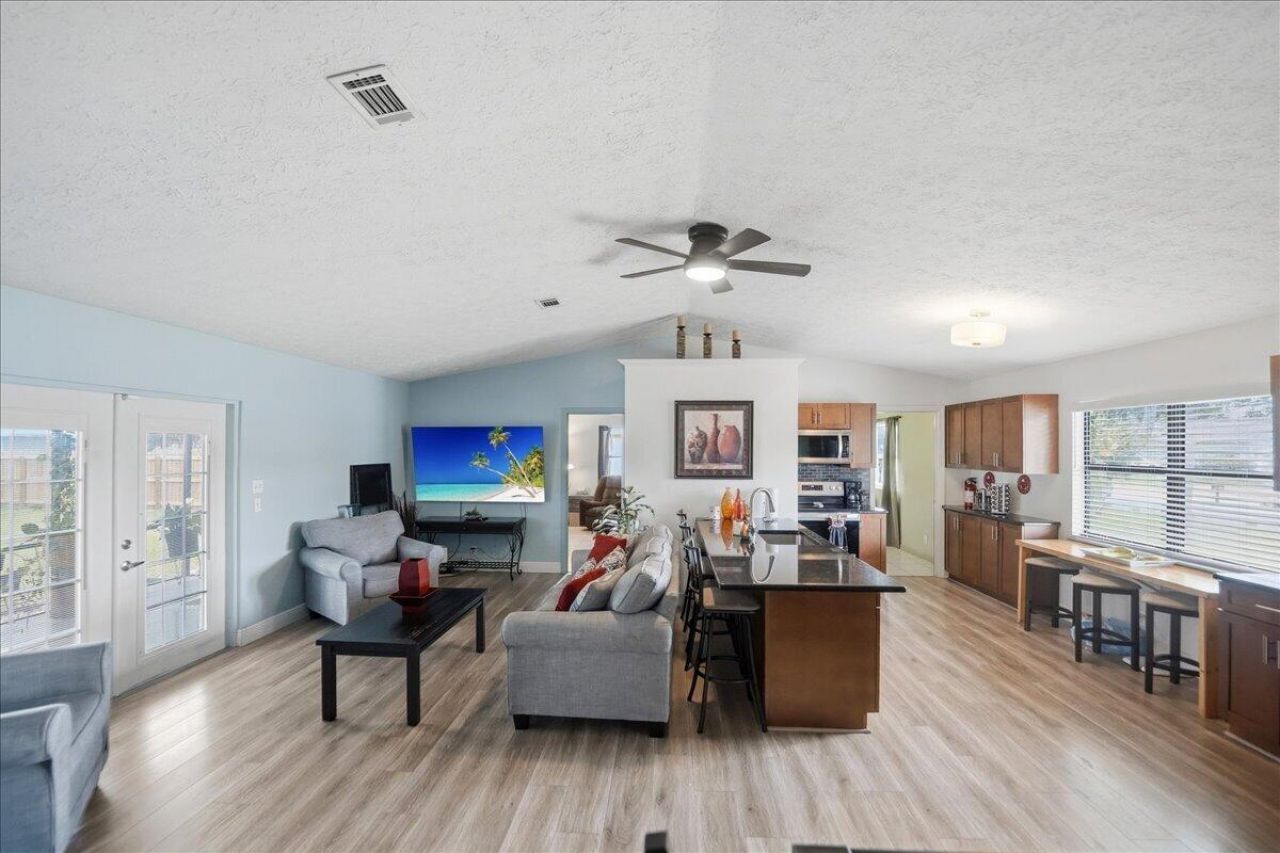 963 SW Bay State Road, Port Saint Lucie, FL 34953 Photo