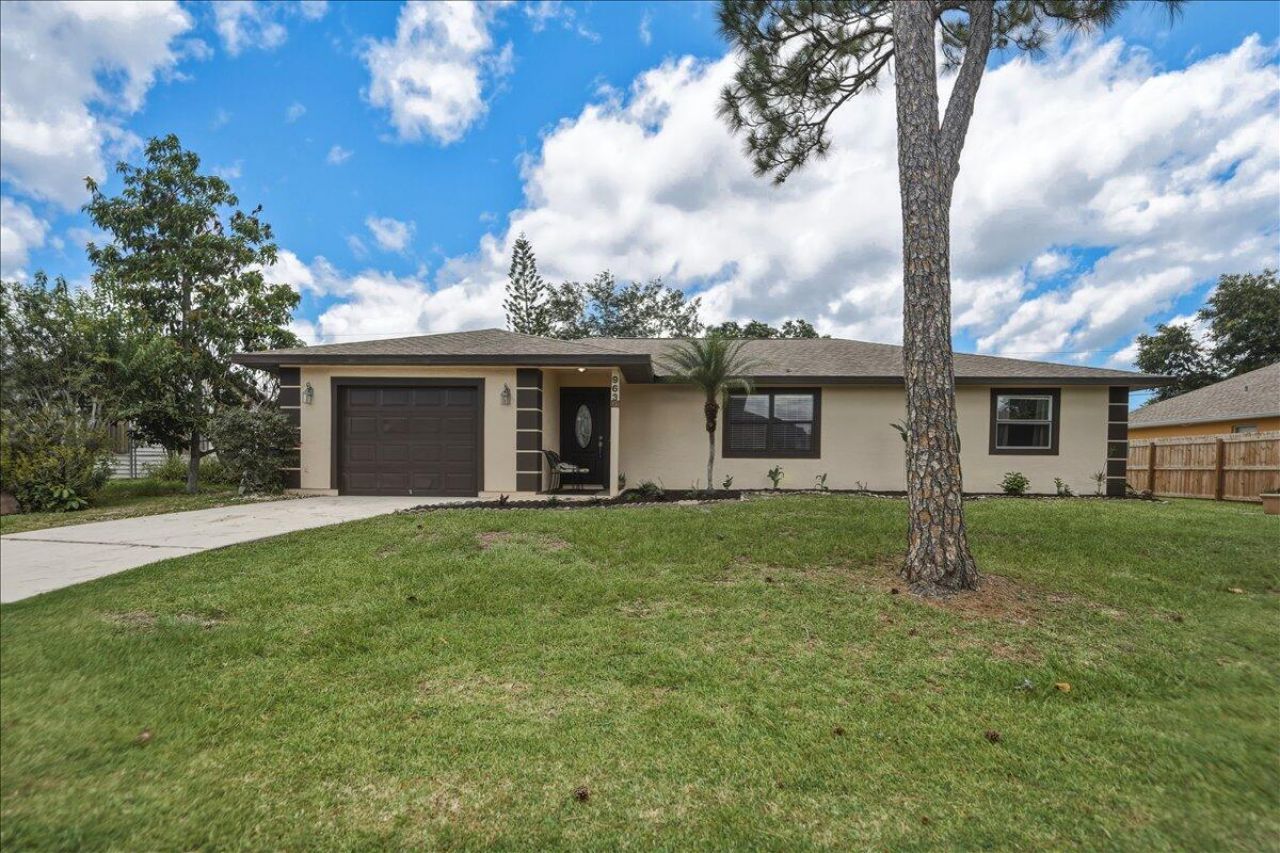 963 SW Bay State Road, Port Saint Lucie, FL 34953 Photo