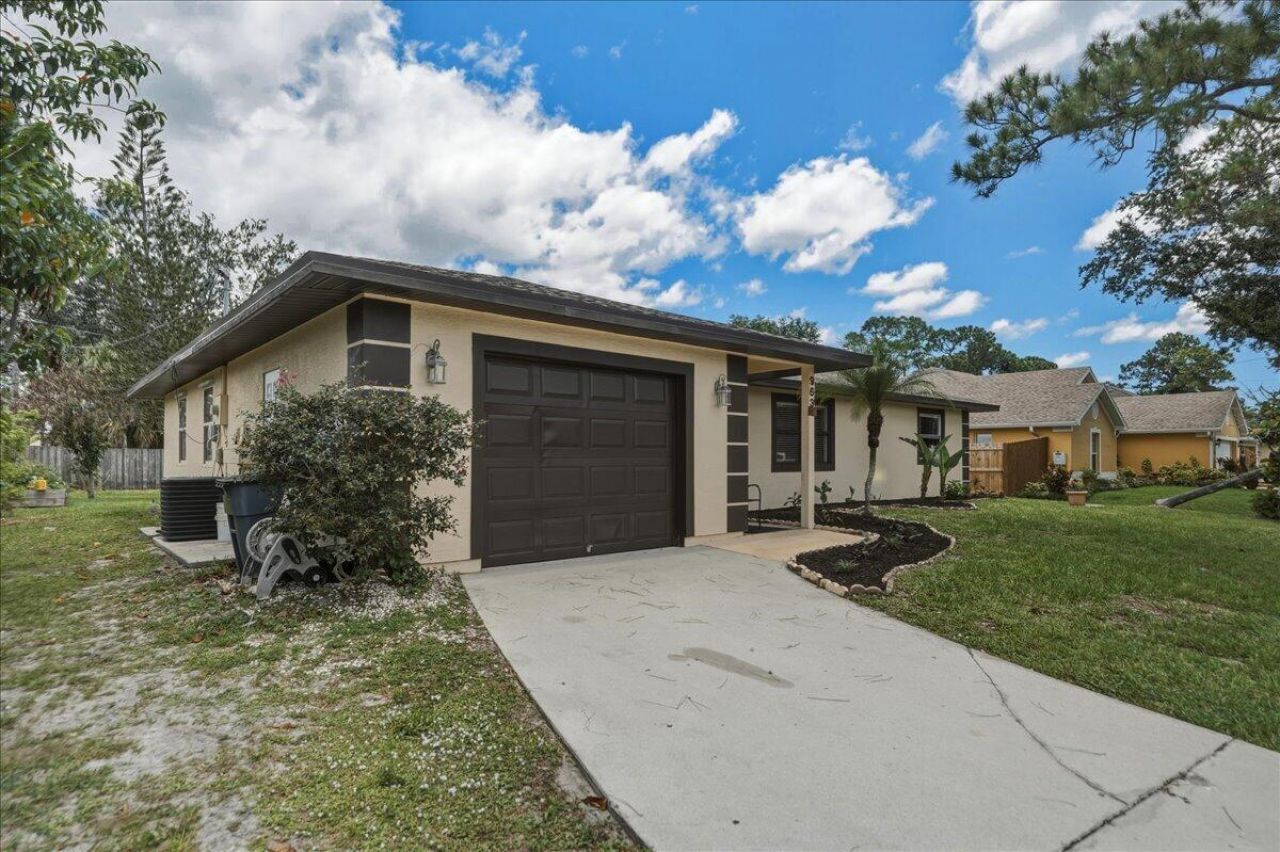963 SW Bay State Road, Port Saint Lucie, FL 34953 Photo