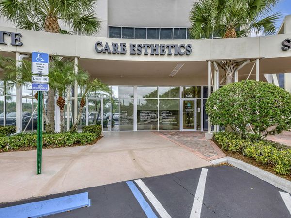 2151 Fl A1aalt, Jupiter, FL 33468
