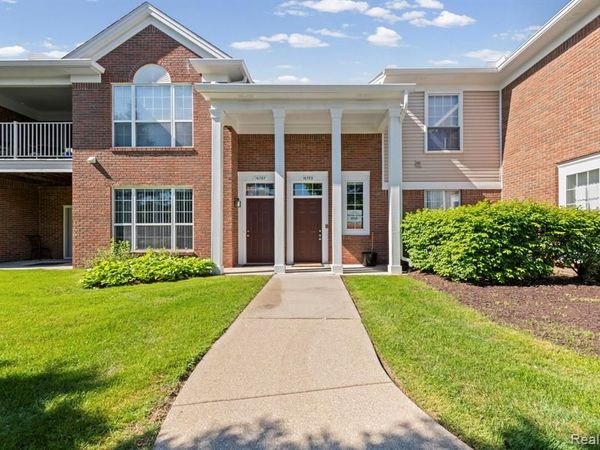 16789 Carriage Way, Northville Twp, MI 48168