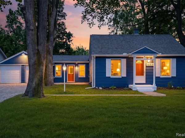 15326 Brookfield Street, Livonia, MI 48154