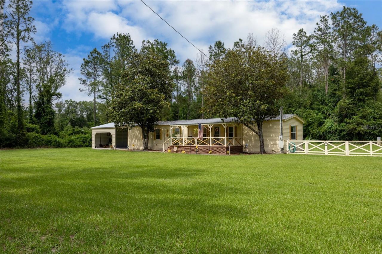 229 SW Barwick Terrace , Lake City, FL 32024 Main Photo