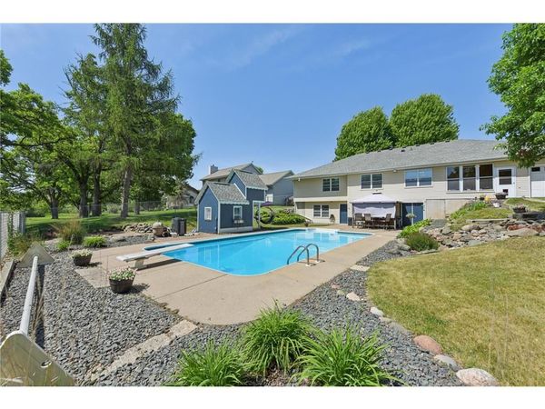 908 Martys Way, Osceola, WI 54020