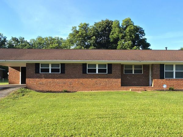 2000 Hollis Street, Athens, GA 30605