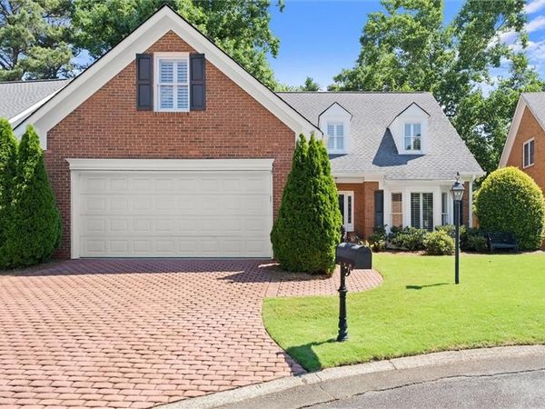 567 N Palisades Circle SE, Marietta, GA 30067