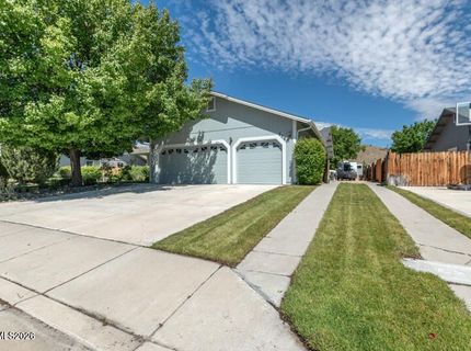 2365 Pileus Road, Sparks, NV 89441 Photo