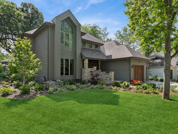 304 Apple River Drive , Naperville, IL 60565