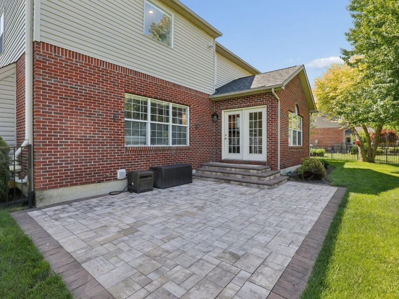 7665 Hunt Club Drive, Deerfield Twp., OH 45040 Photo 4
