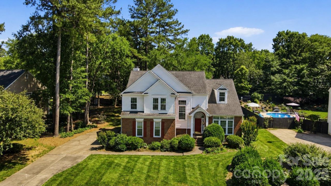 12100 Provincetowne Drive, Charlotte, NC 28277 Main Photo