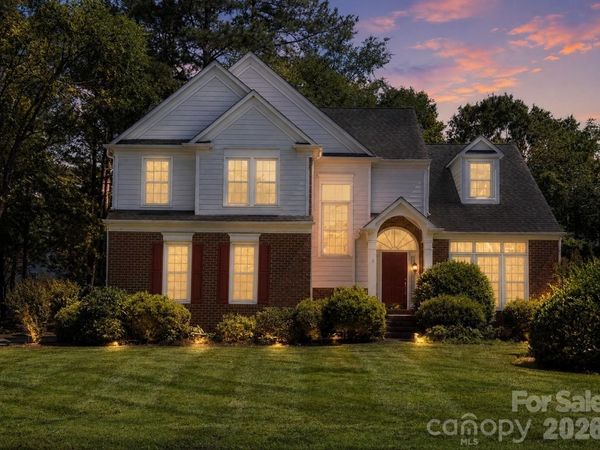 12100 Provincetowne Drive , Charlotte, NC 28277