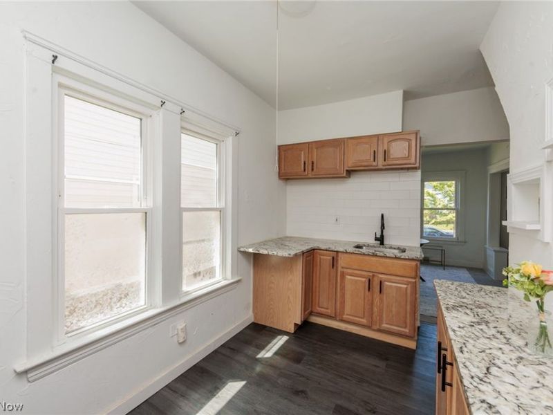 2035 Chesterland Avenue , Unit Down, Lakewood, OH 44107 Photo 20