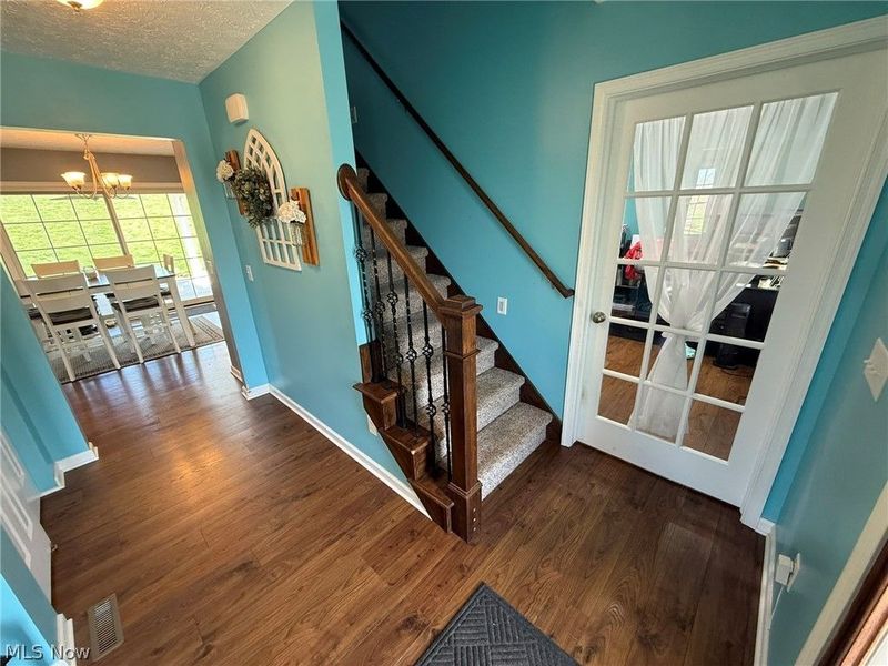 235 Briarwood Drive SE, New Philadelphia, OH 44663 Photo 4