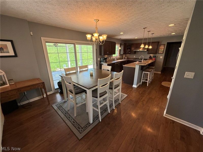 235 Briarwood Drive SE, New Philadelphia, OH 44663 Photo 9
