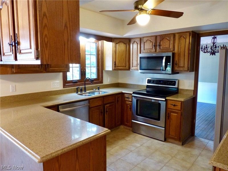 9144 Gregory Court, Mentor, OH 44060 Photo 14