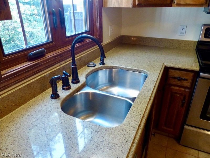 9144 Gregory Court, Mentor, OH 44060 Photo 16