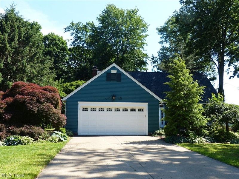 9144 Gregory Court , Mentor, OH 44060 Photo 2