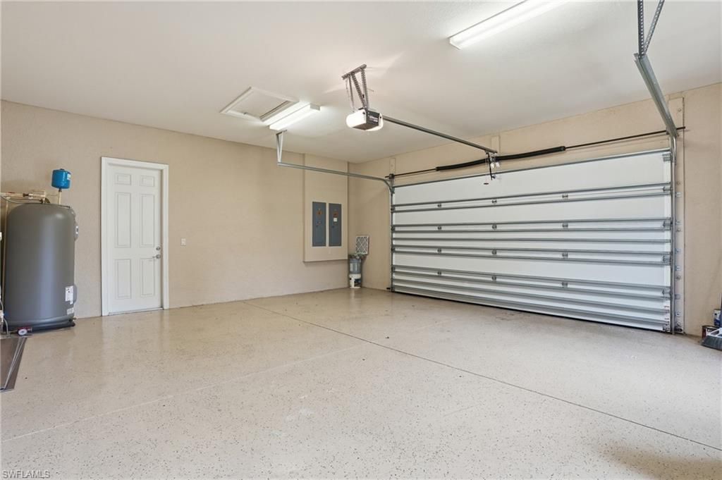 5717 Hammock Isles Dr , Naples, FL 34119 Photo