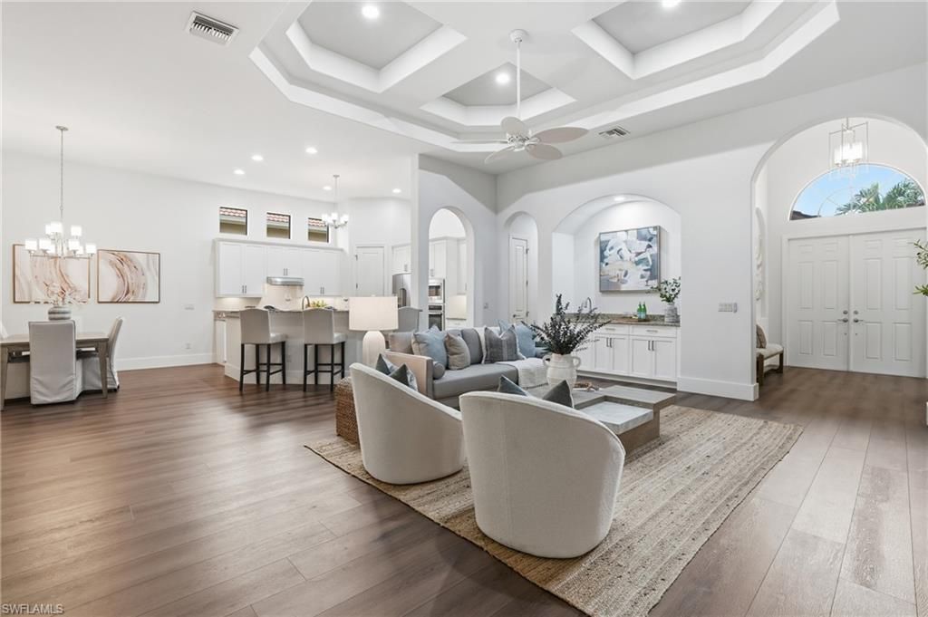 5717 Hammock Isles Dr , Naples, FL 34119 Photo