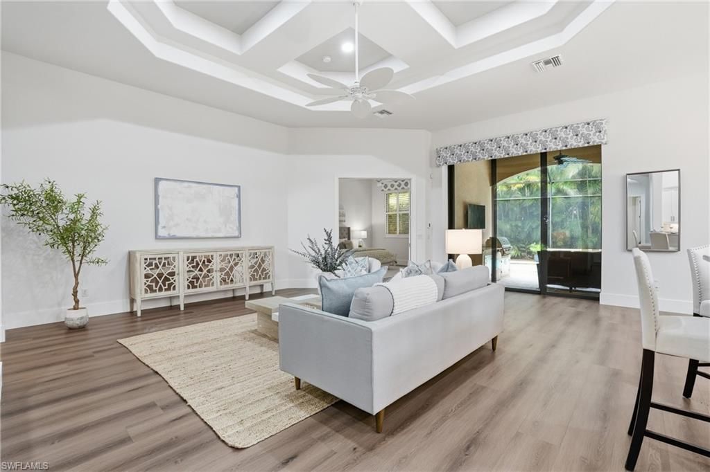 5717 Hammock Isles Dr , Naples, FL 34119 Photo