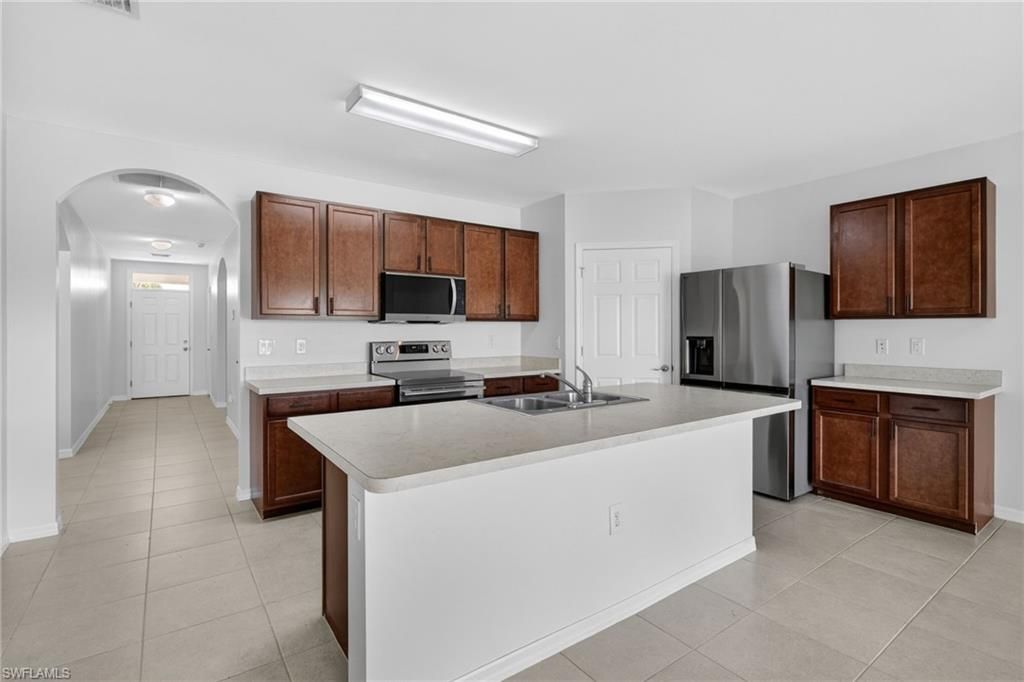 19441 Mossy Ledge Ter , Lehigh Acres, FL 33936 Photo
