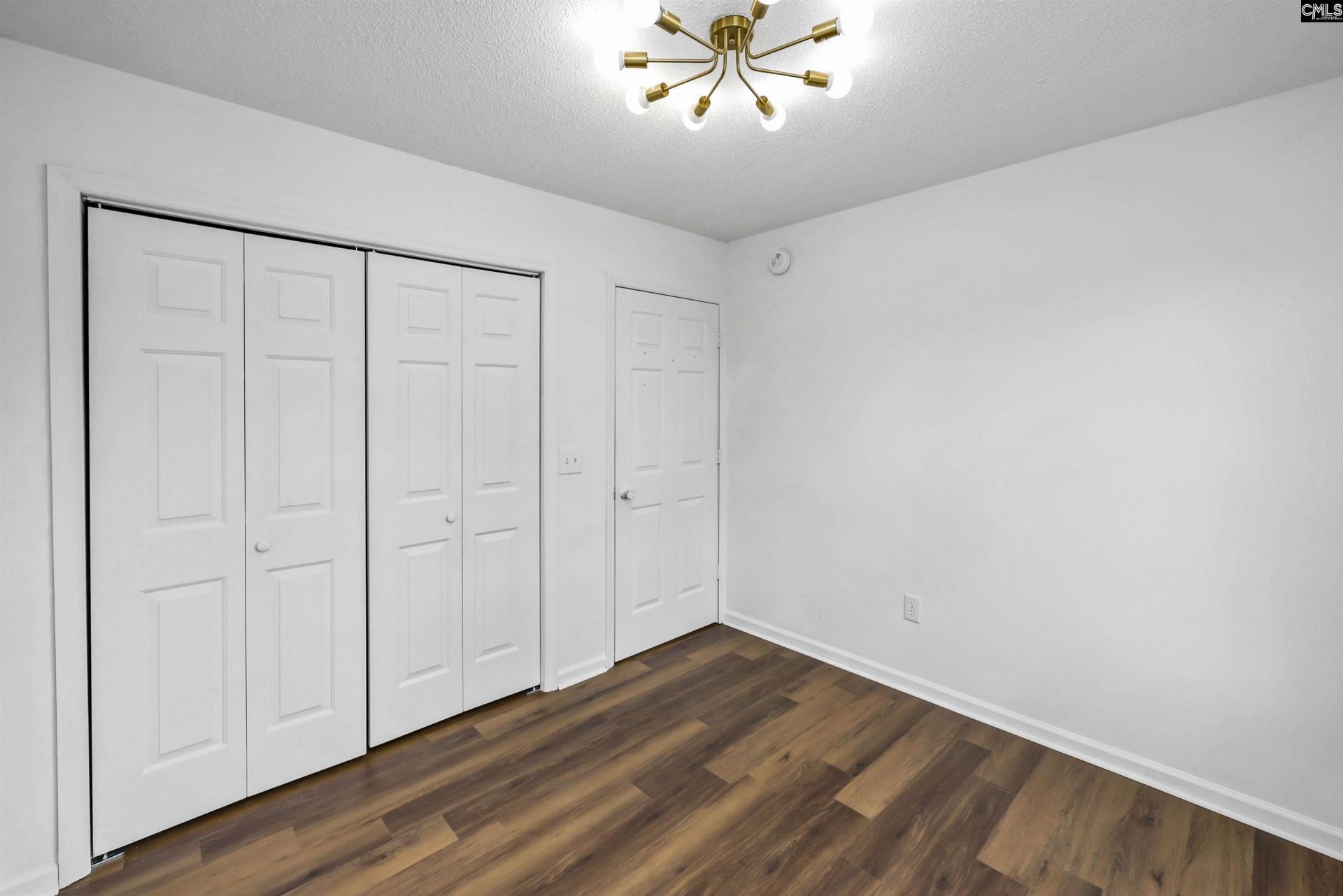 208 Smyrna Road  Photo 18