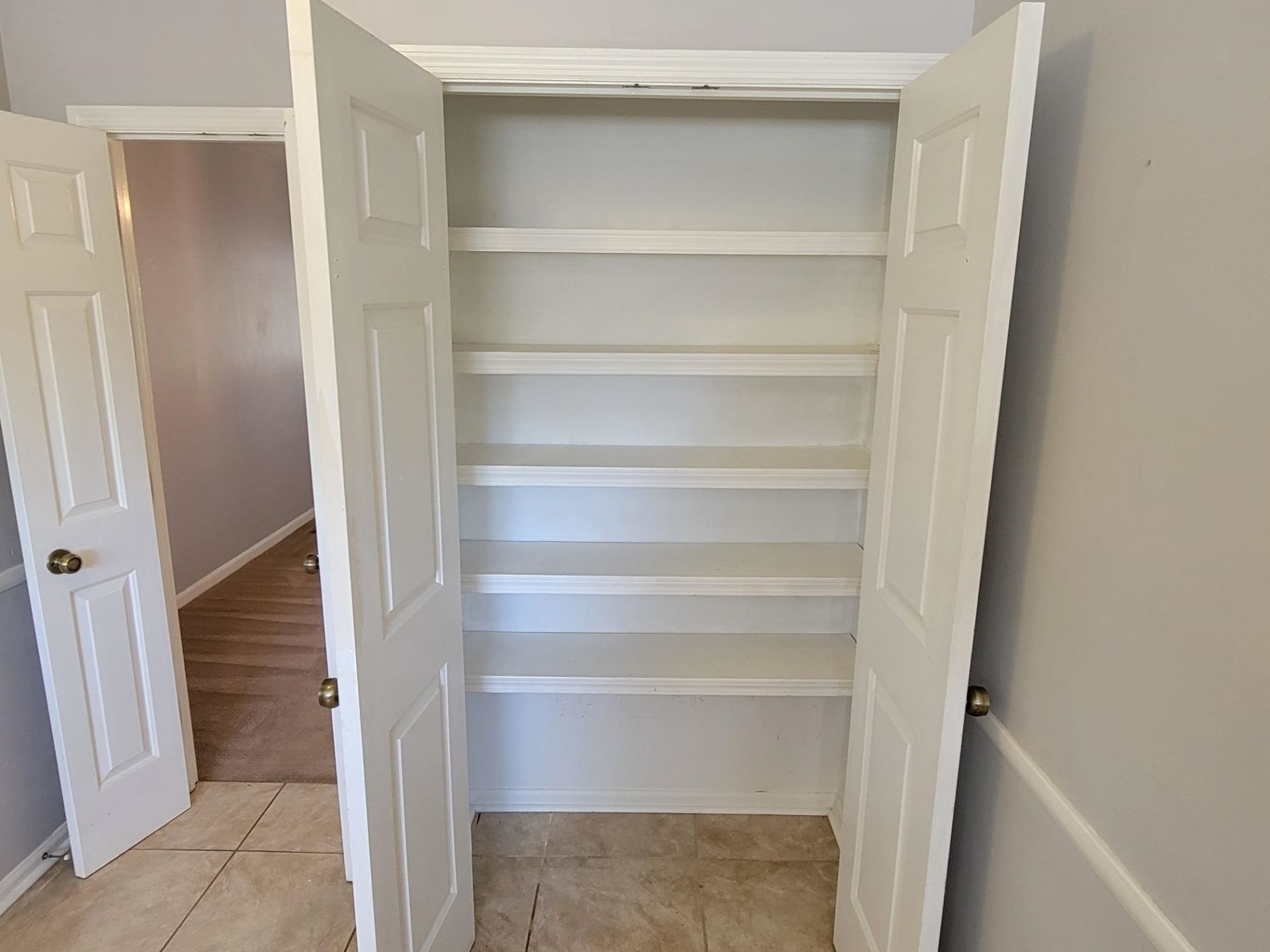 901 Colony Dr.  Photo 11