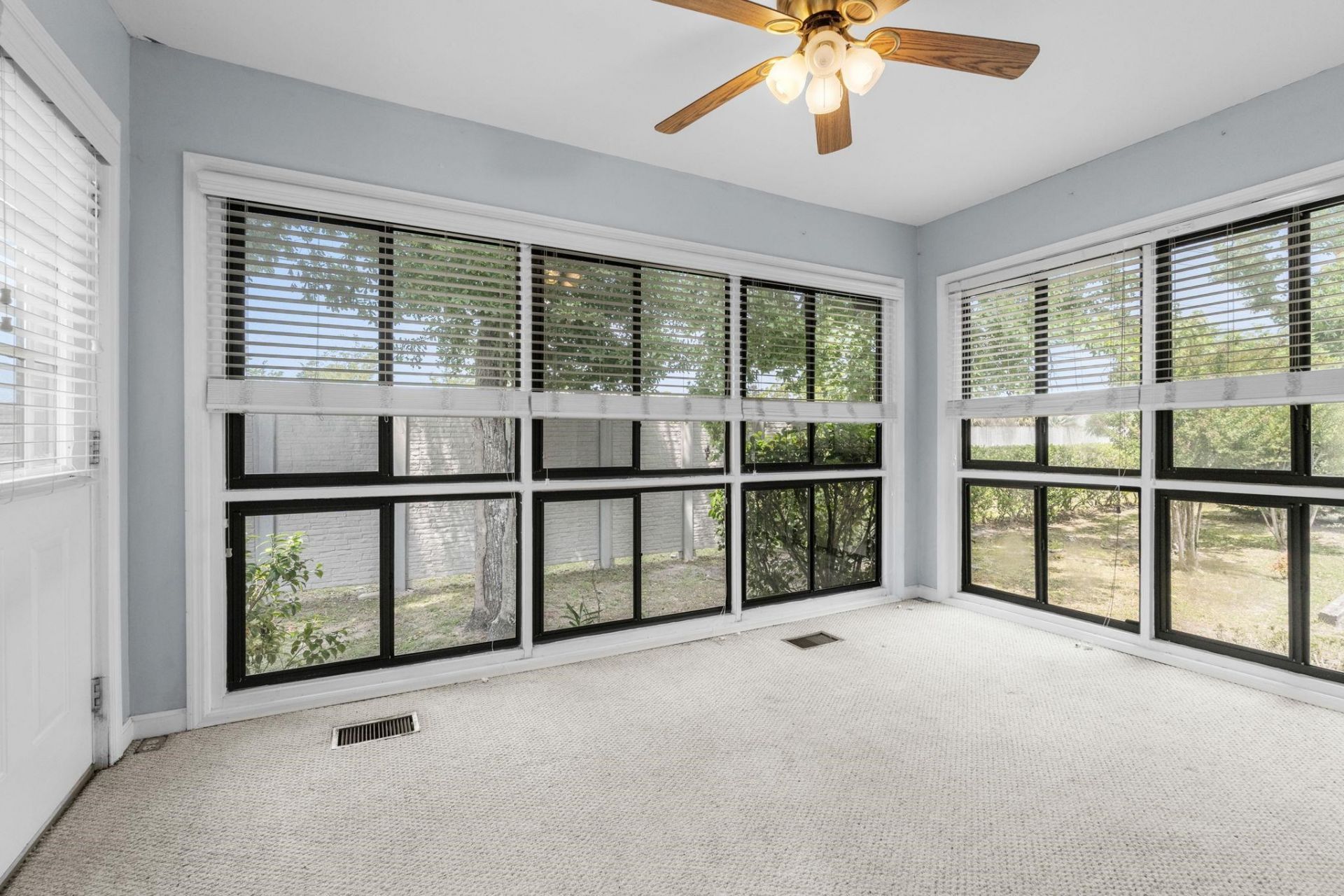 901 Colony Dr. Photo 19
