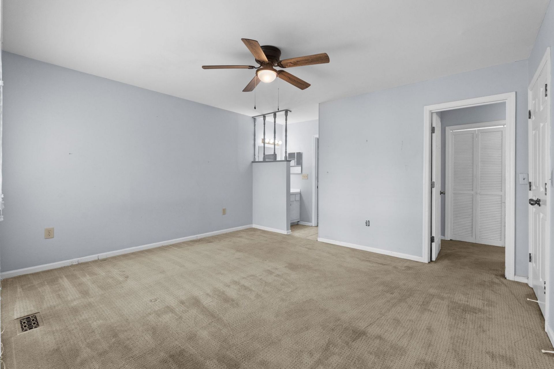 901 Colony Dr. Photo 24