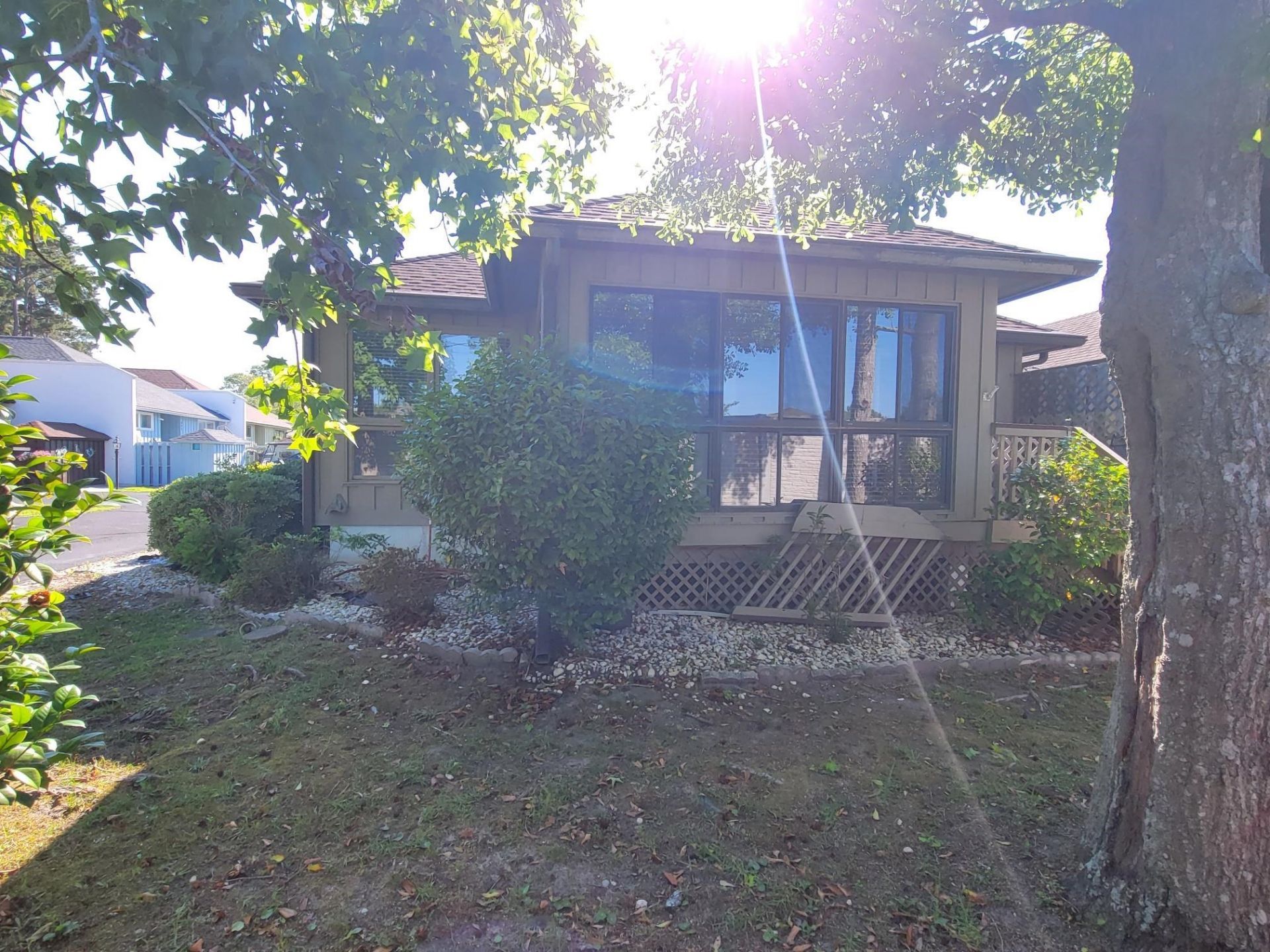 901 Colony Dr.  Photo 26